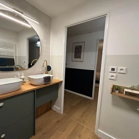 בית אירוח Cosy Et Paisible ליל